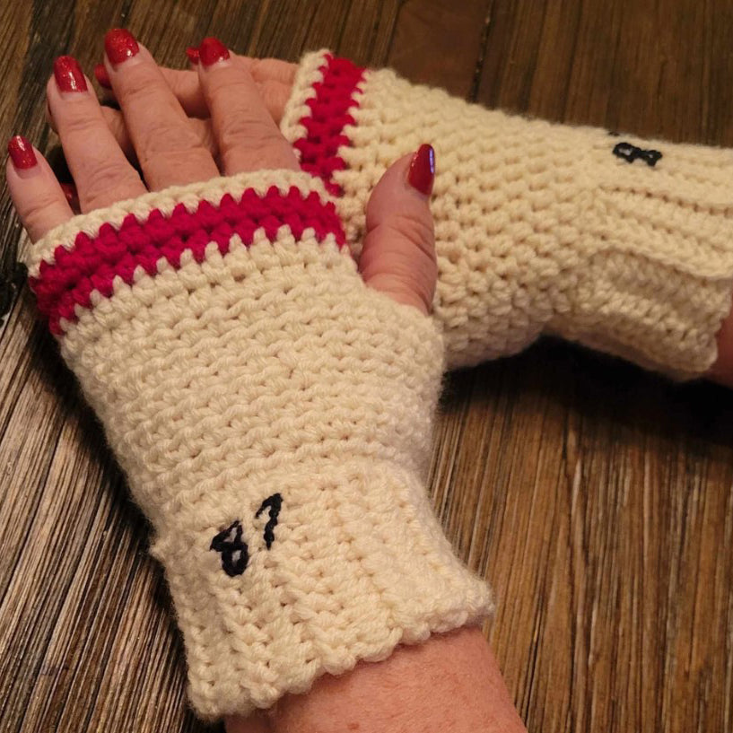 Swiftie Fingerless Gloves Pattern